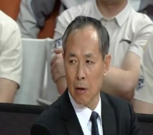 德乙马迪堡,迎战科隆展,主场不败魔,乐鱼足球,足球赛事资讯,足球比赛赛程,足球赛事动态,足球赛事平台